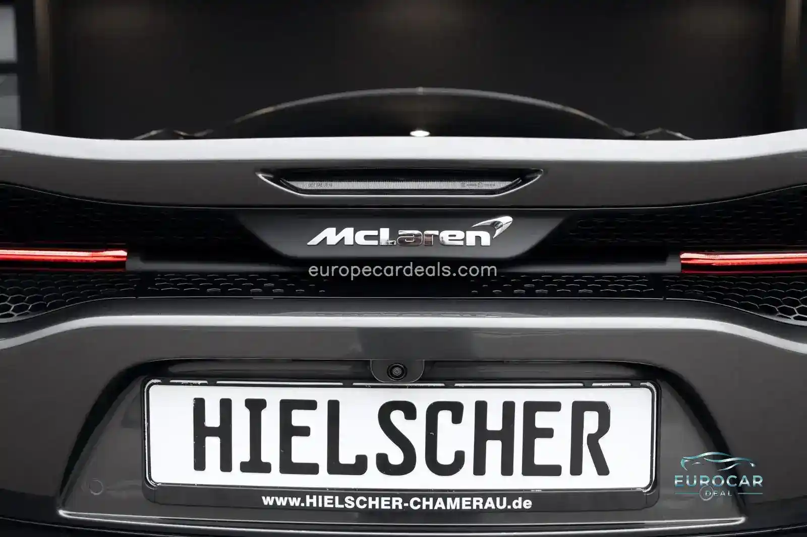 McLaren GT