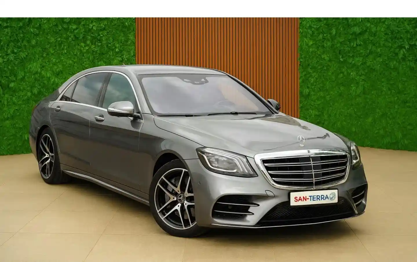 Mercedes-Benz S 400