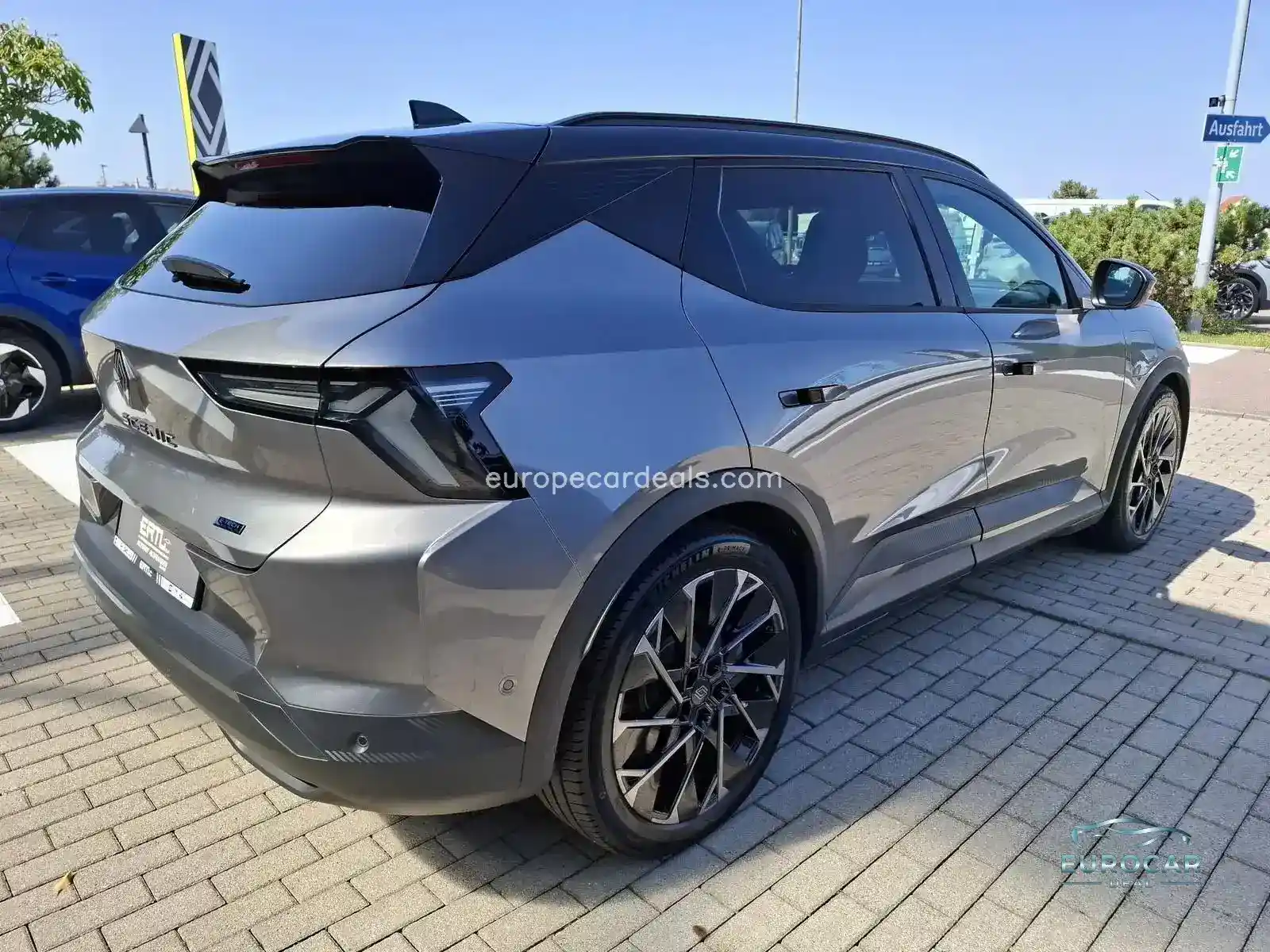 Renault Scenic E-TECH