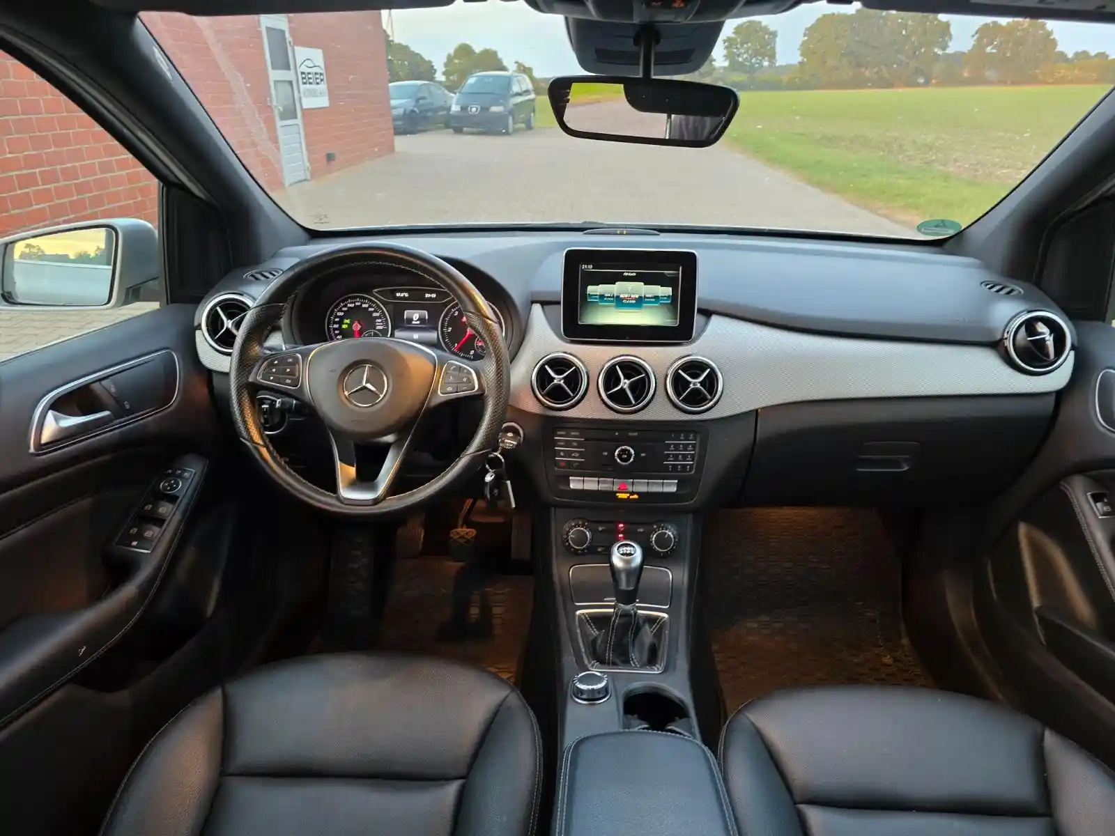 Mercedes-Benz B 160
