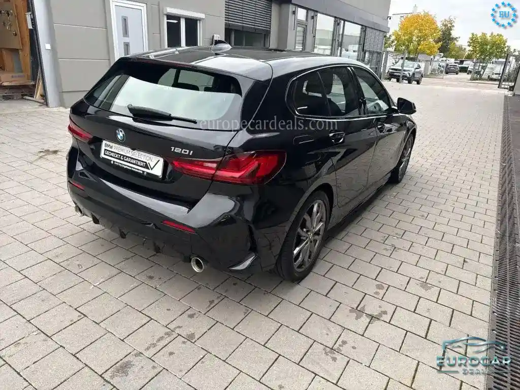 BMW 120