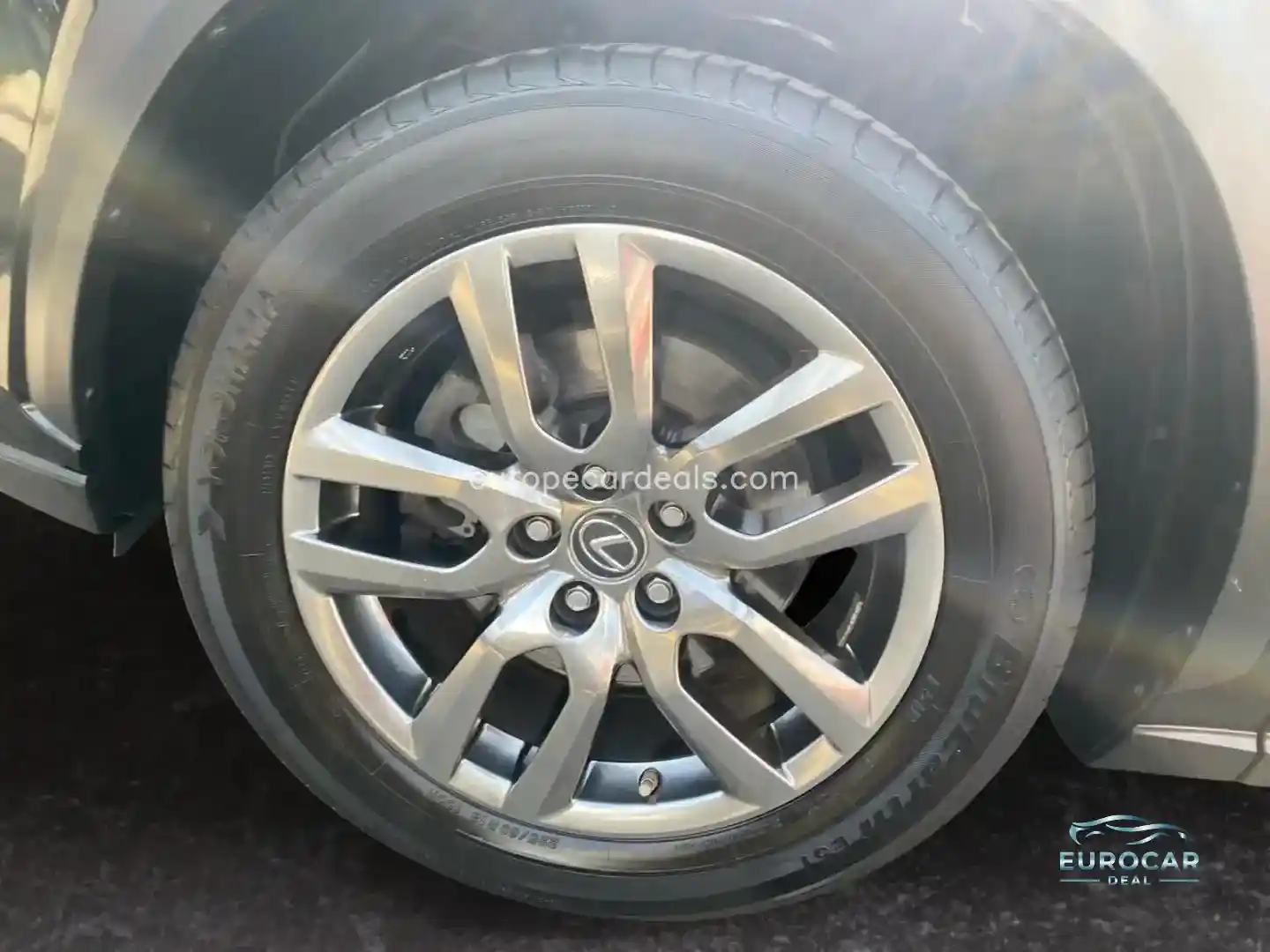 Lexus NX 300