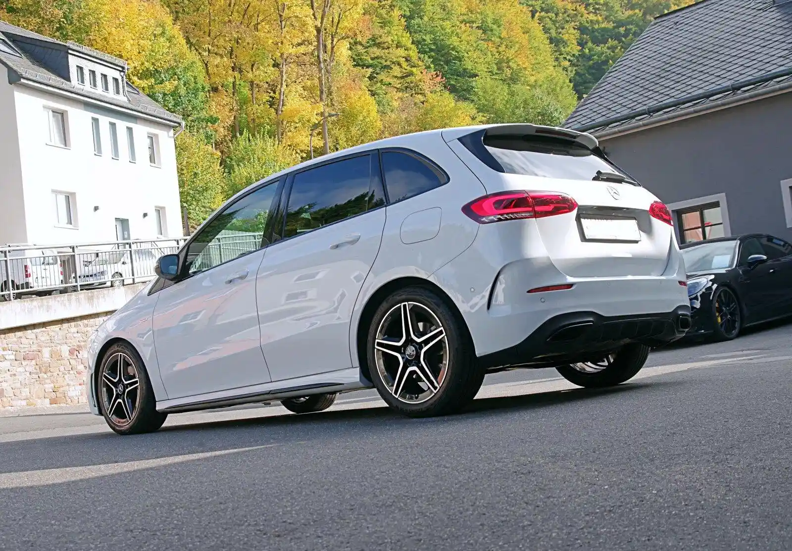 Mercedes-Benz B 200