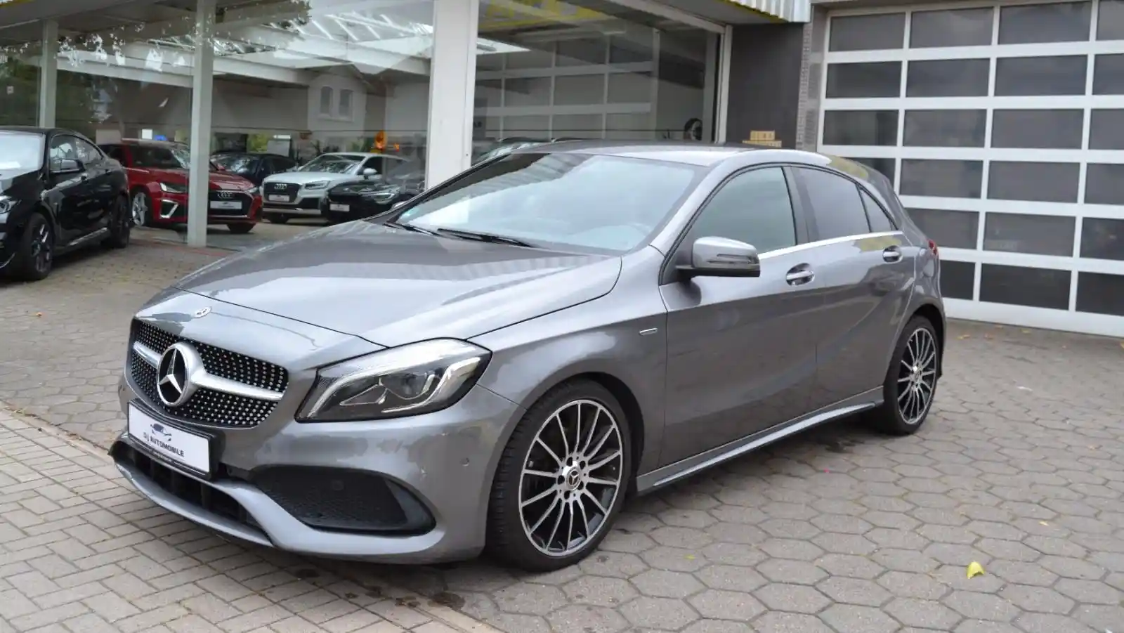 Mercedes-Benz A 200