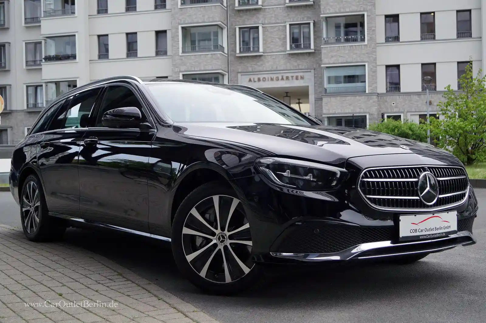 Mercedes-Benz E 300
