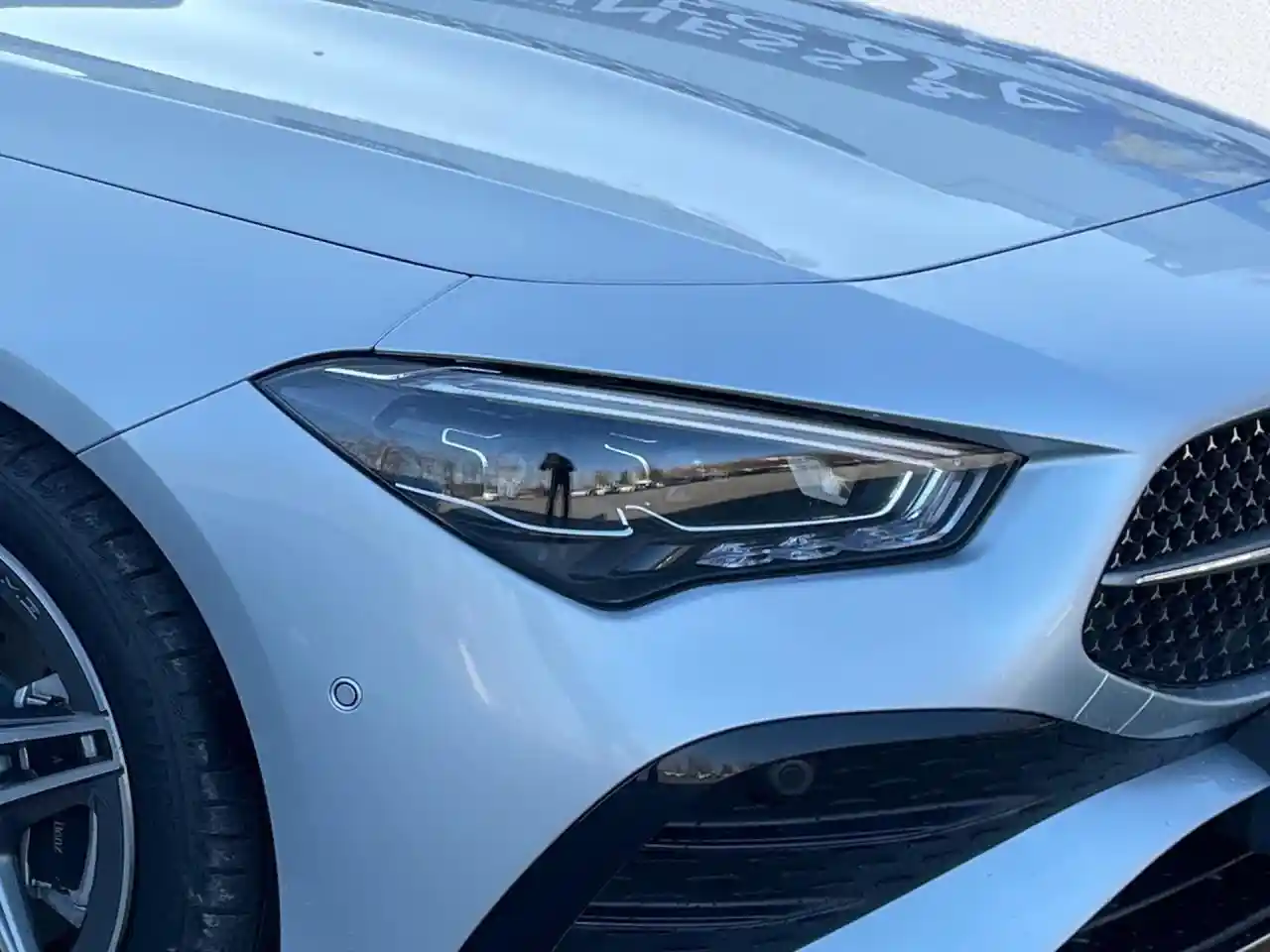 Mercedes-Benz CLA 200