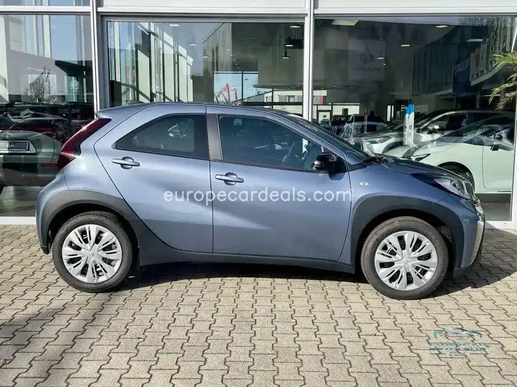 Toyota Aygo (X)