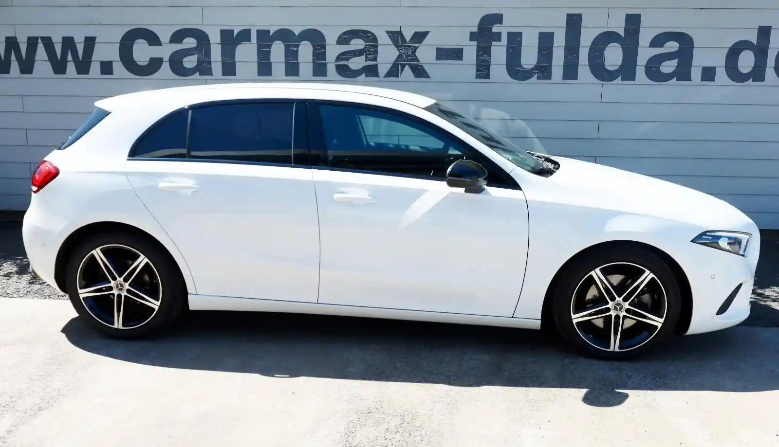 Mercedes-Benz A 220