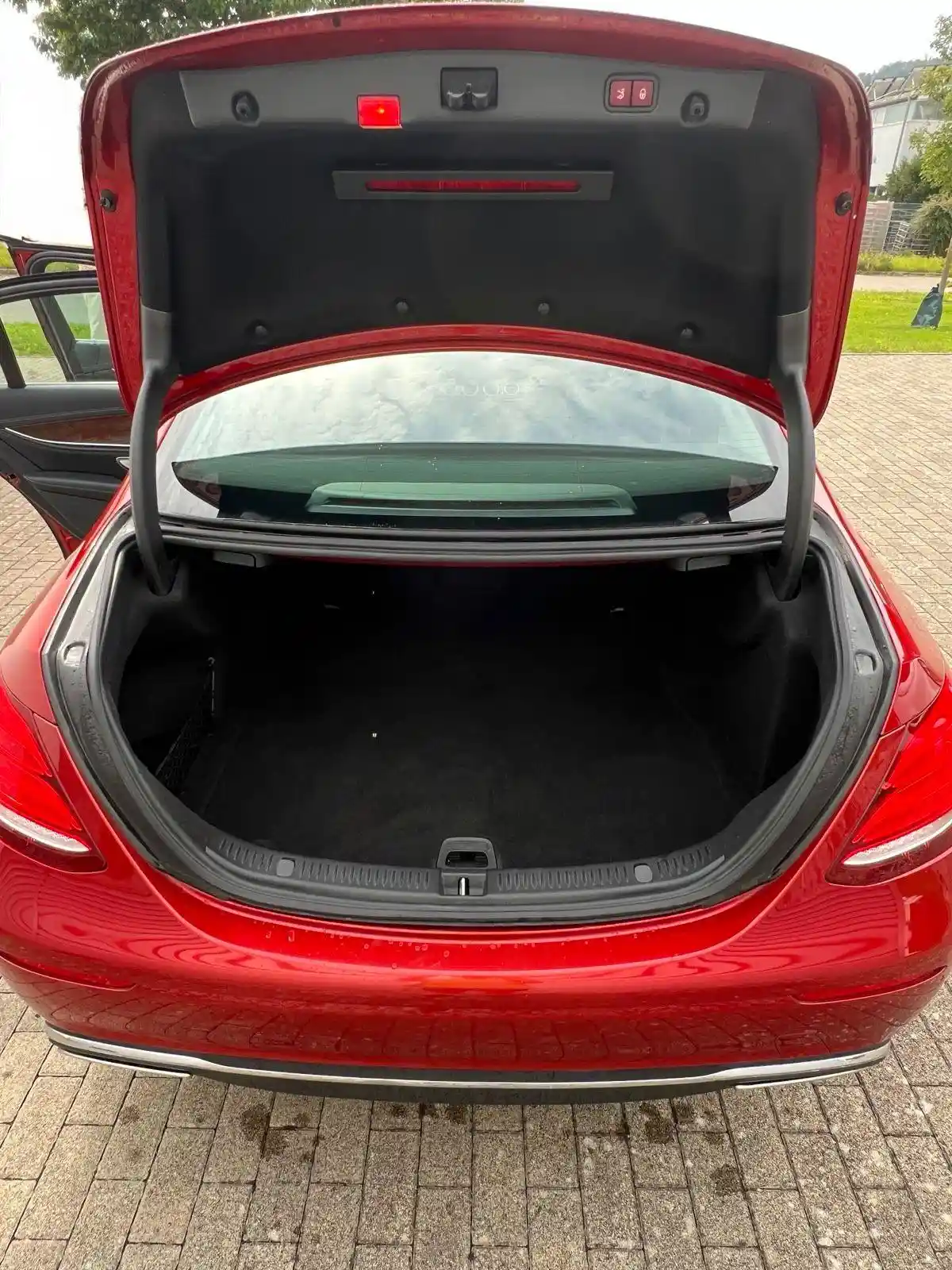 Mercedes-Benz E 400