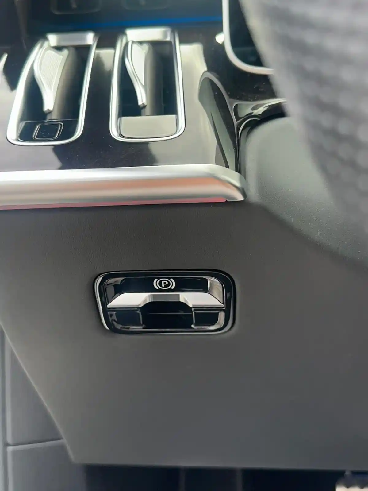 Mercedes-Benz S 400