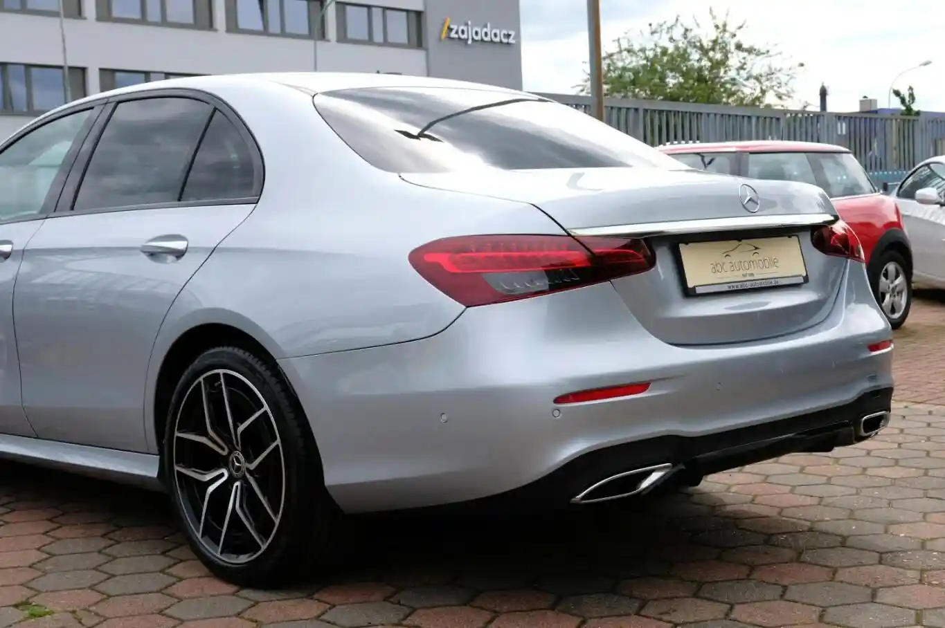 Mercedes-Benz E 400