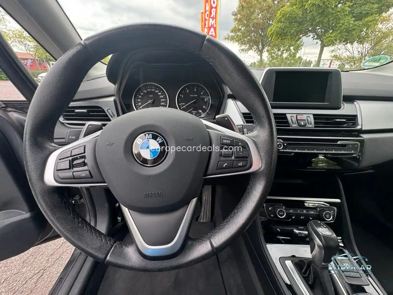 BMW 220