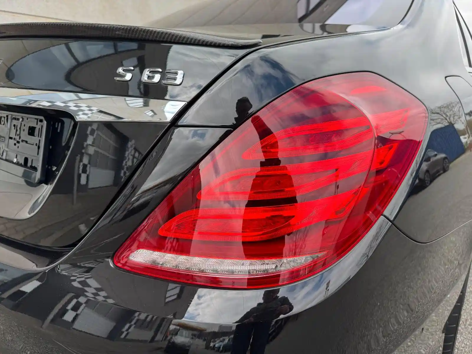 Mercedes-Benz S 63 AMG