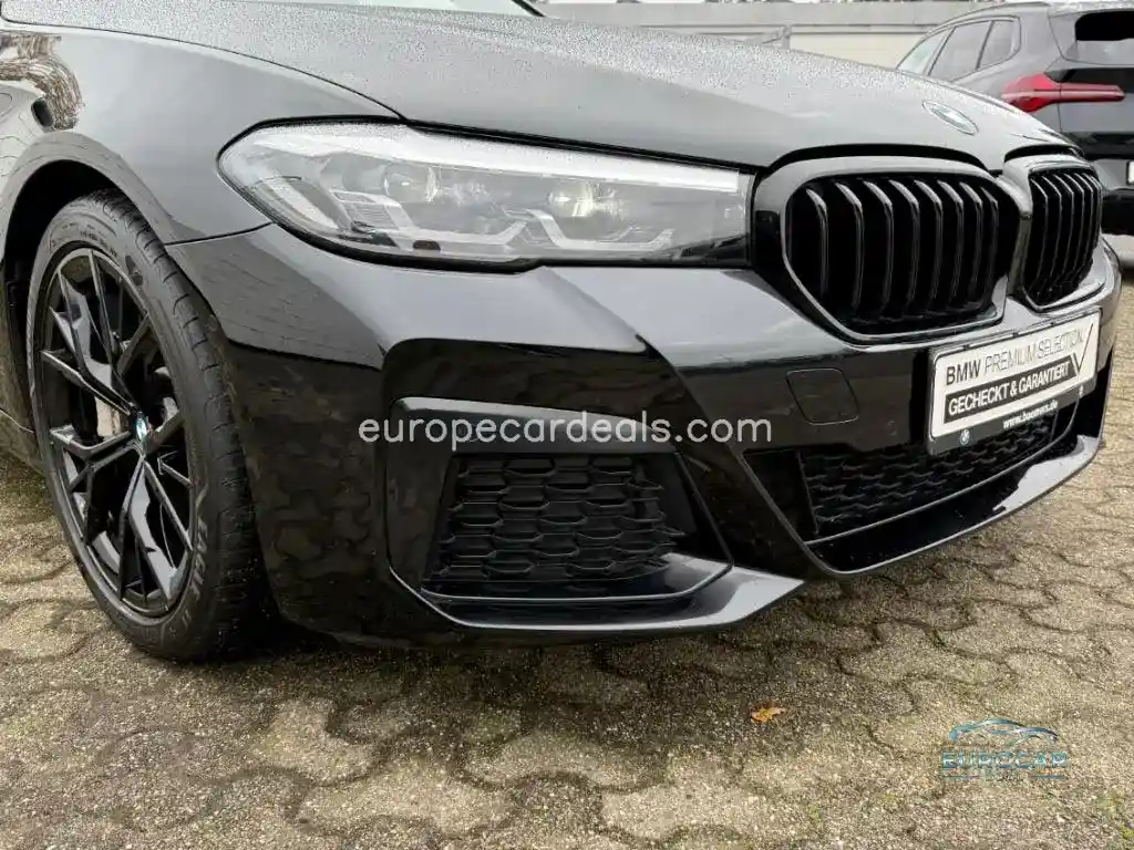 BMW 530