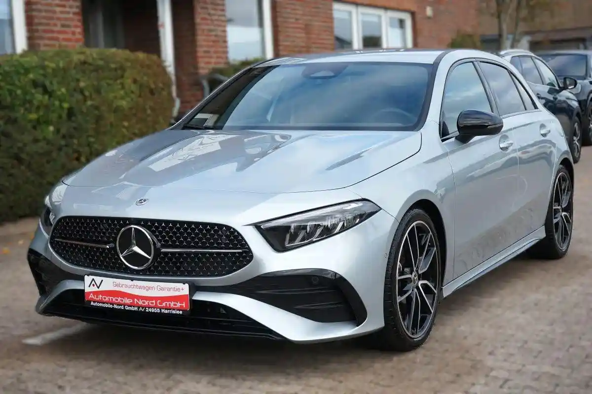 Mercedes-Benz A 200