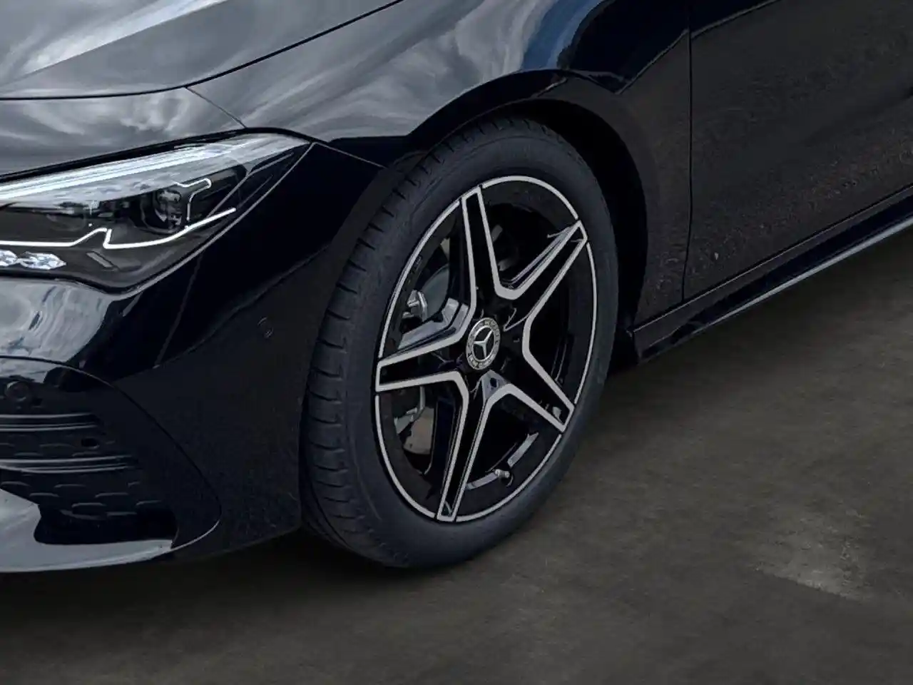 Mercedes-Benz CLA 250