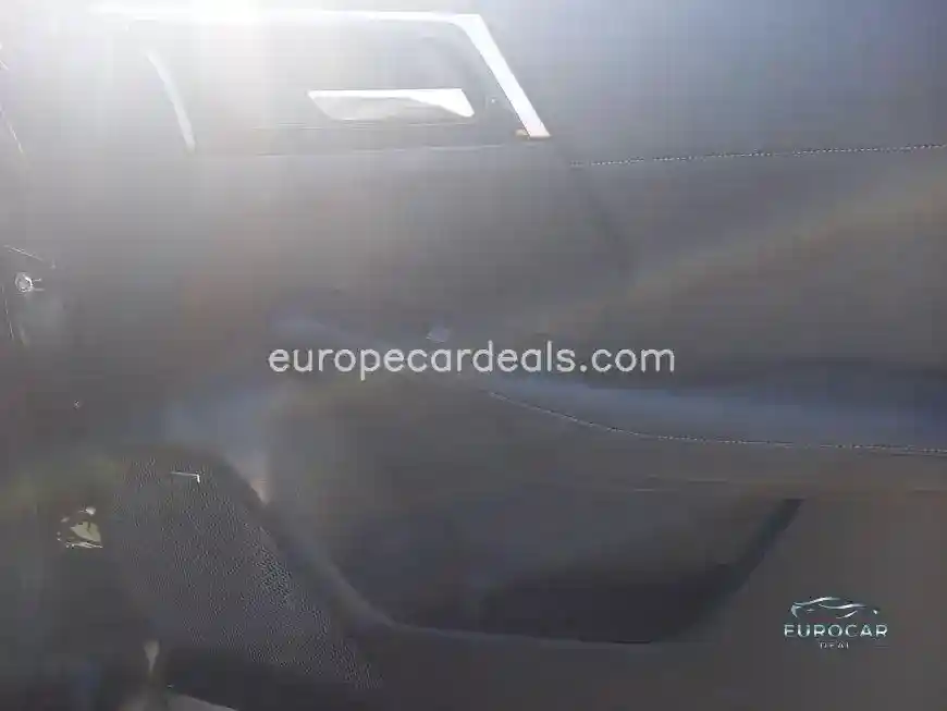 Mitsubishi Plug-in Hybrid Outlander