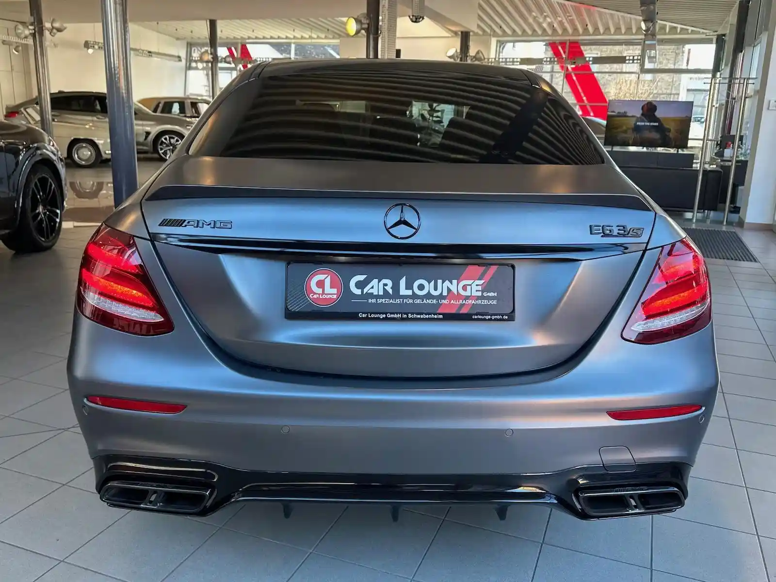 Mercedes-Benz E 63 AMG