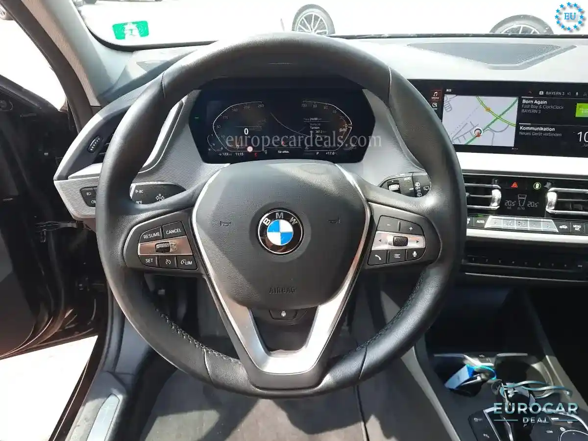 BMW 120