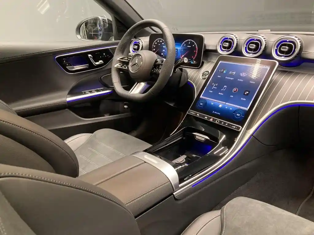 Mercedes-Benz C 220