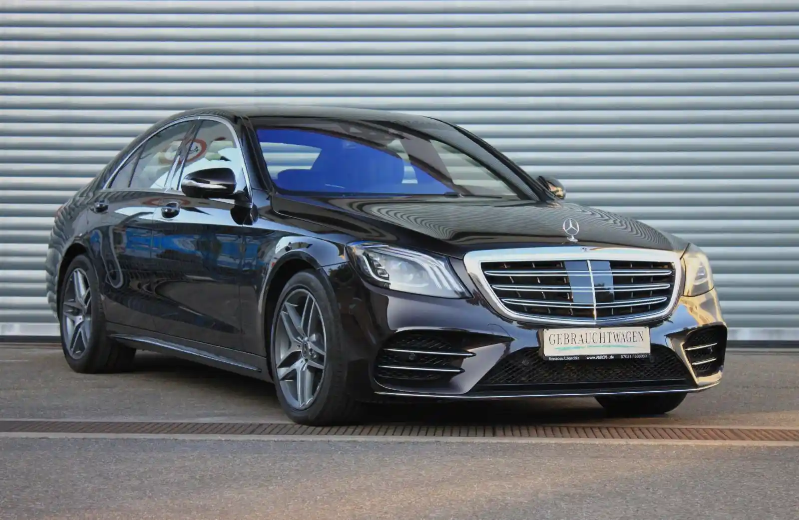 Mercedes-Benz S 560