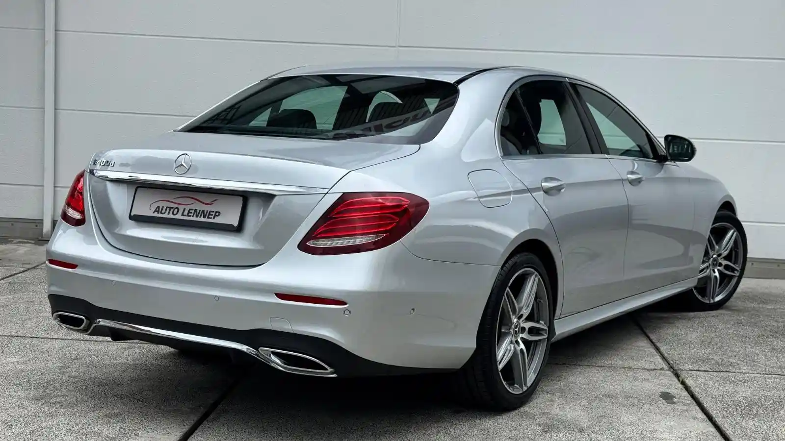 Mercedes-Benz E 400