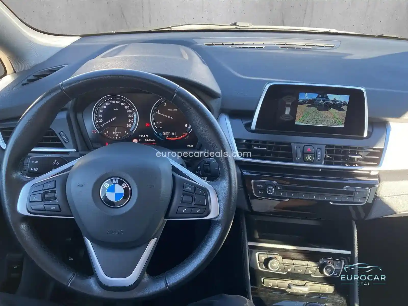 BMW 218