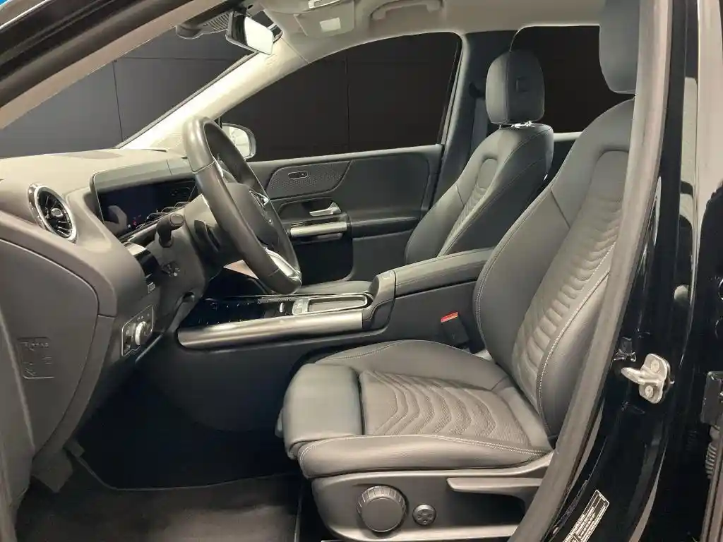 Mercedes-Benz B 250