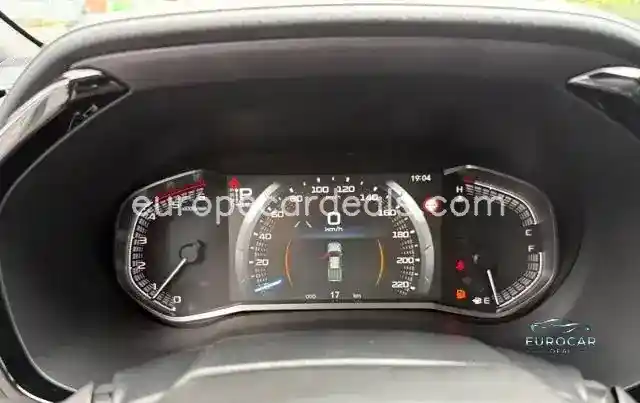 Double Cab 4WD LSE LED Mehrzonenklima DAB