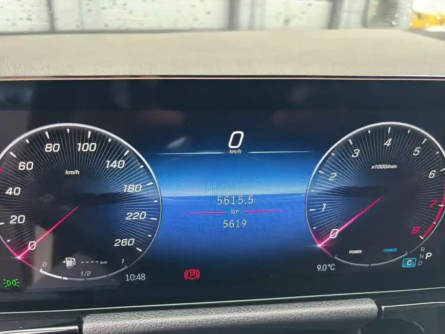 Mercedes-Benz B 200