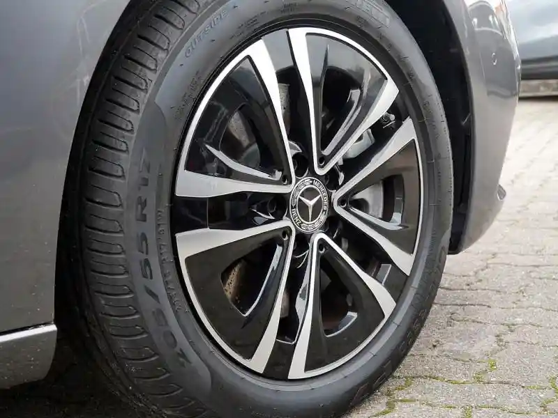Mercedes-Benz B 250