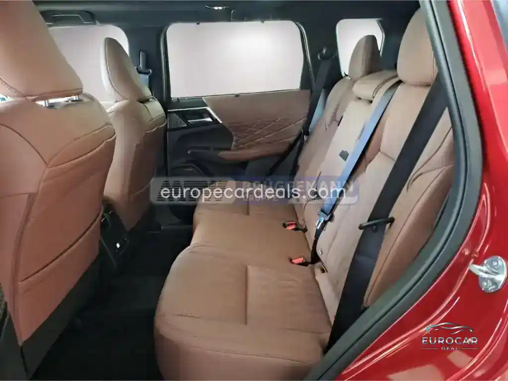 Mitsubishi Plug-in Hybrid Outlander