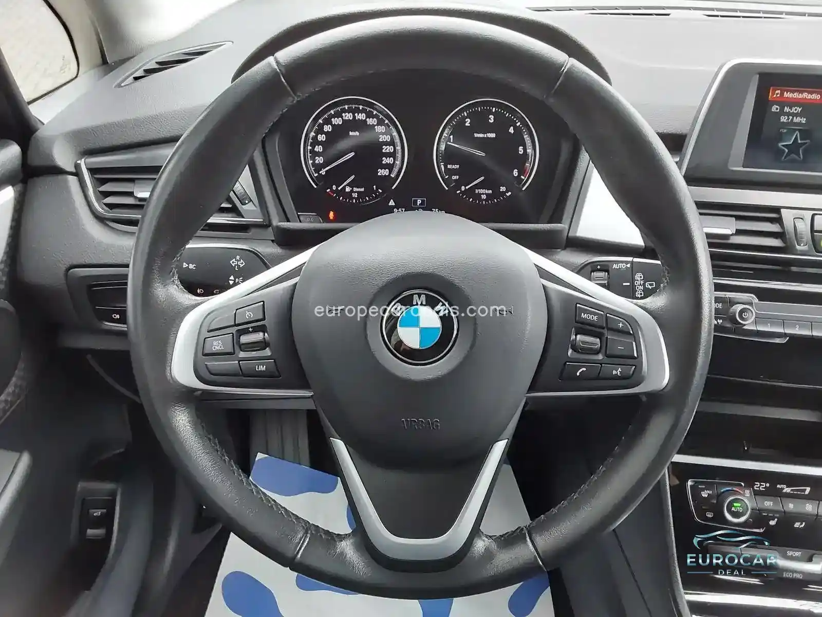 BMW 218