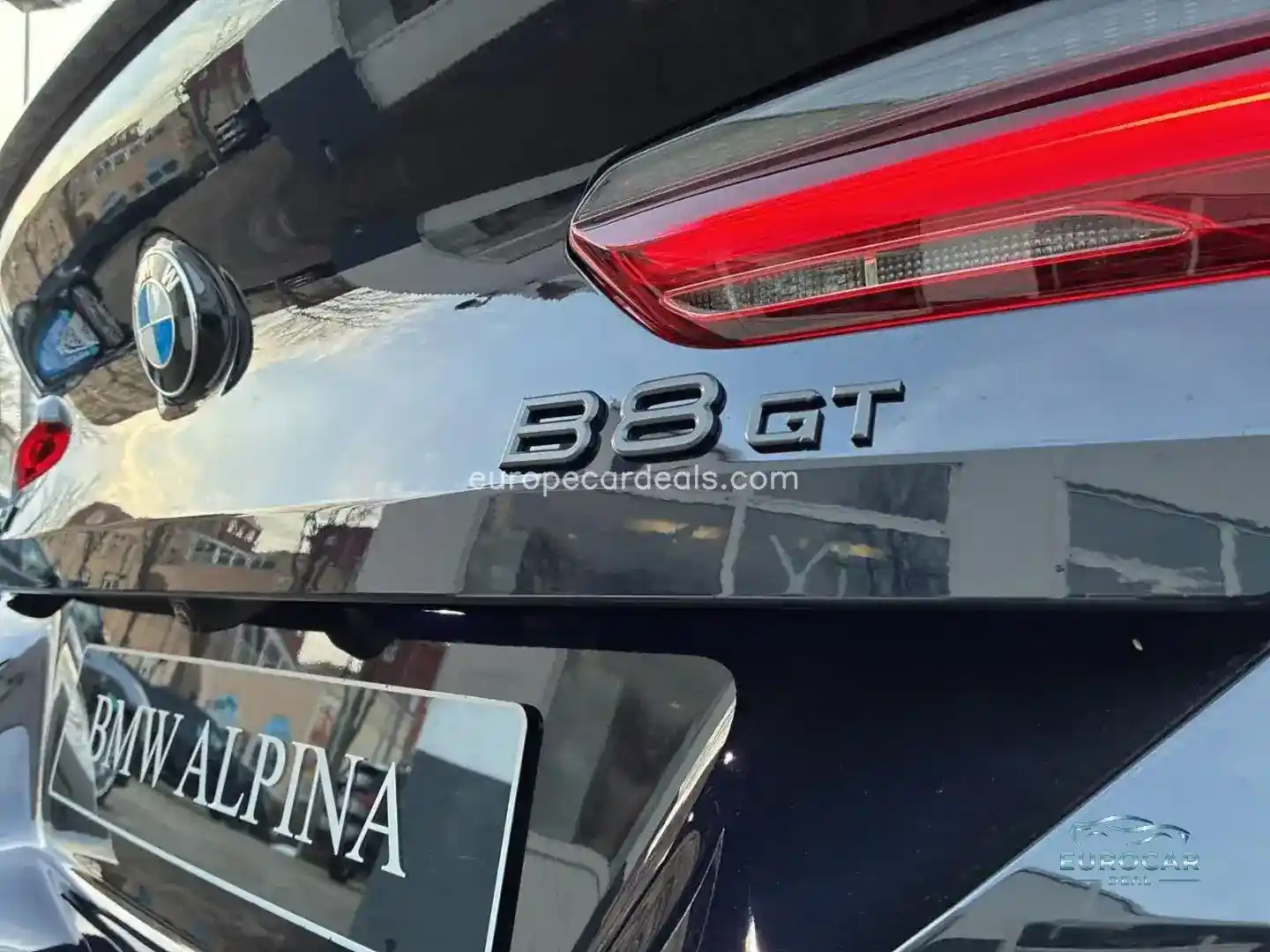 ALPINA B8