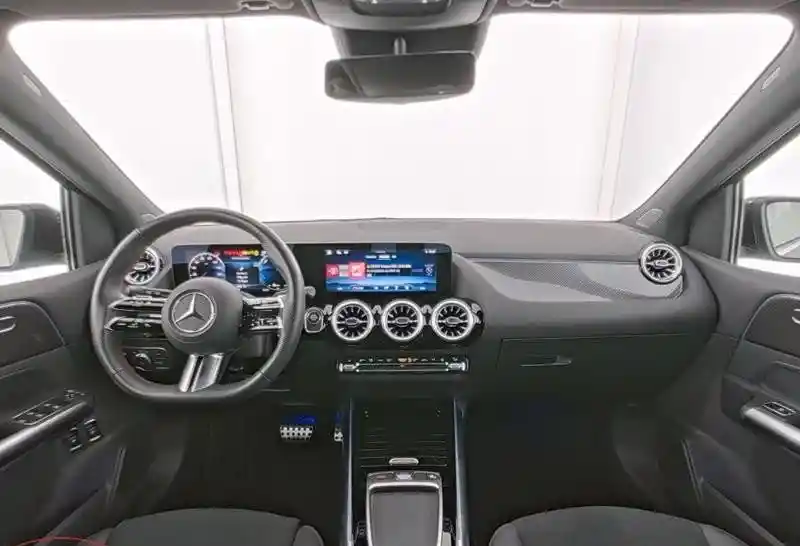 Mercedes-Benz B 250
