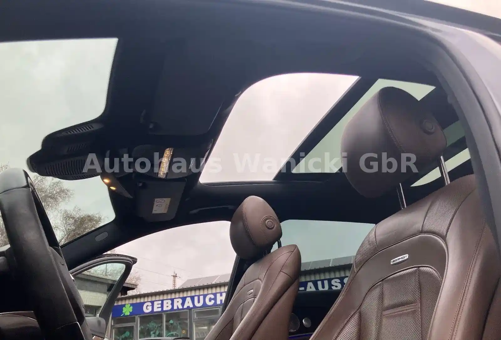 Mercedes-Benz E 43 AMG