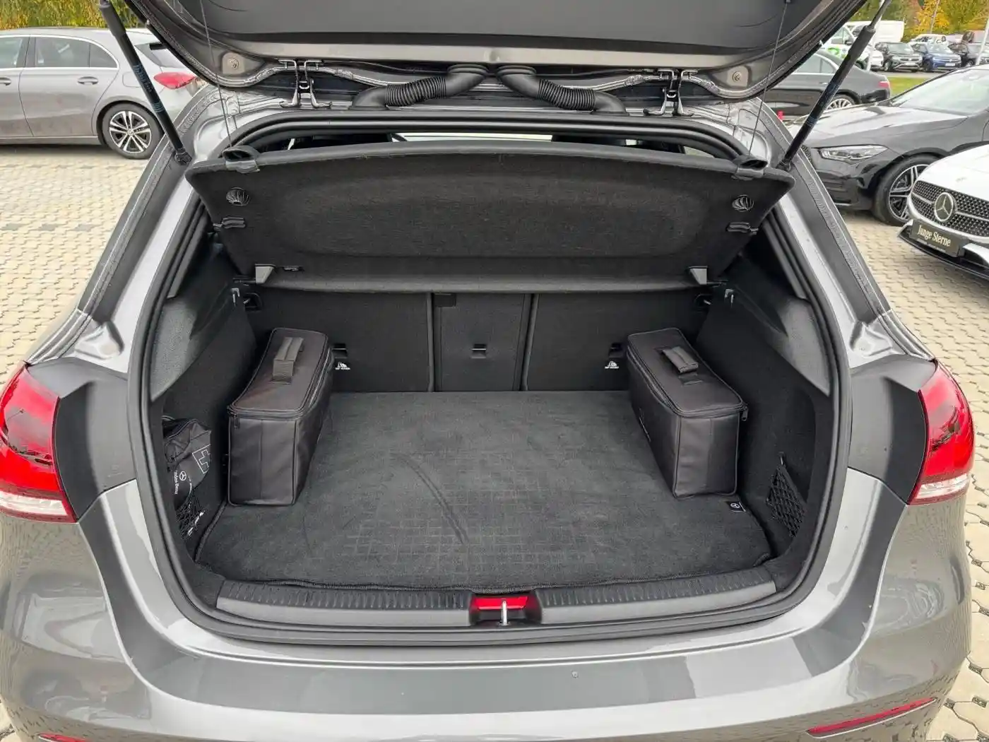 Mercedes-Benz A 250