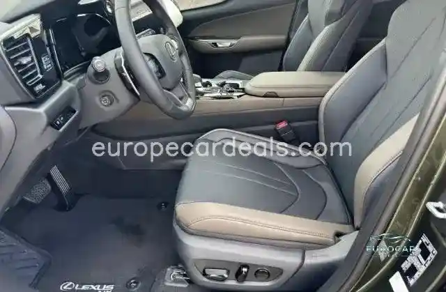 Lexus NX 450h