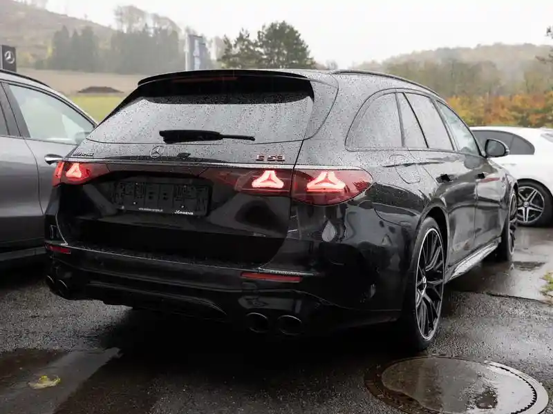Mercedes-Benz E 53 AMG
