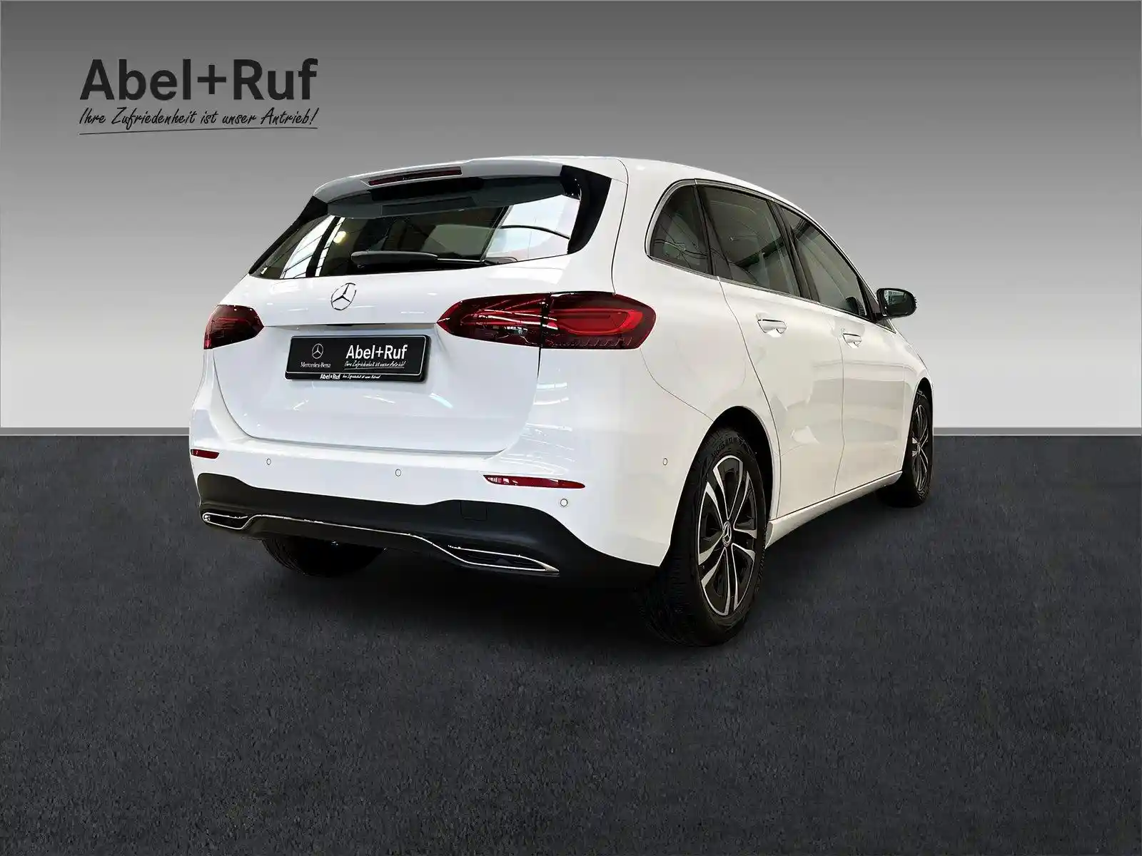 Mercedes-Benz B 200