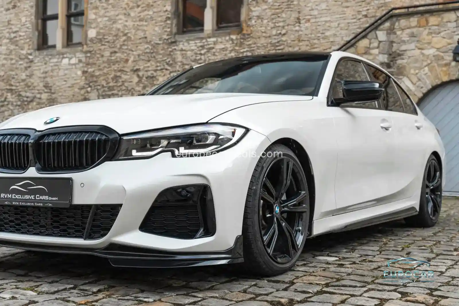 BMW 330