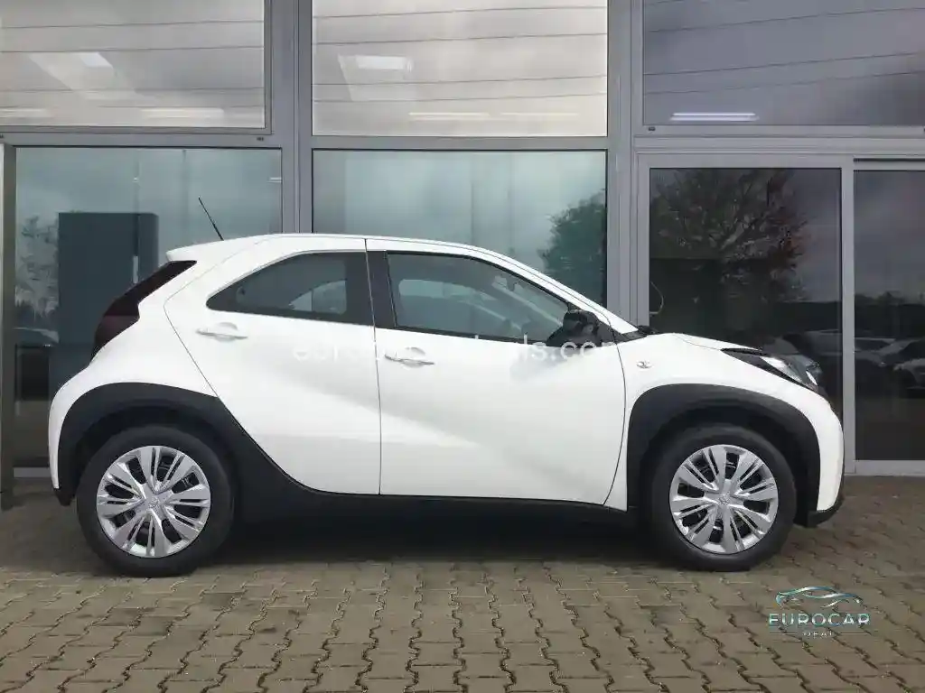 Toyota Aygo (X)