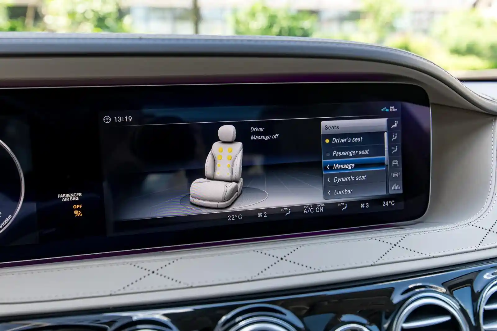 Mercedes-Benz S 560