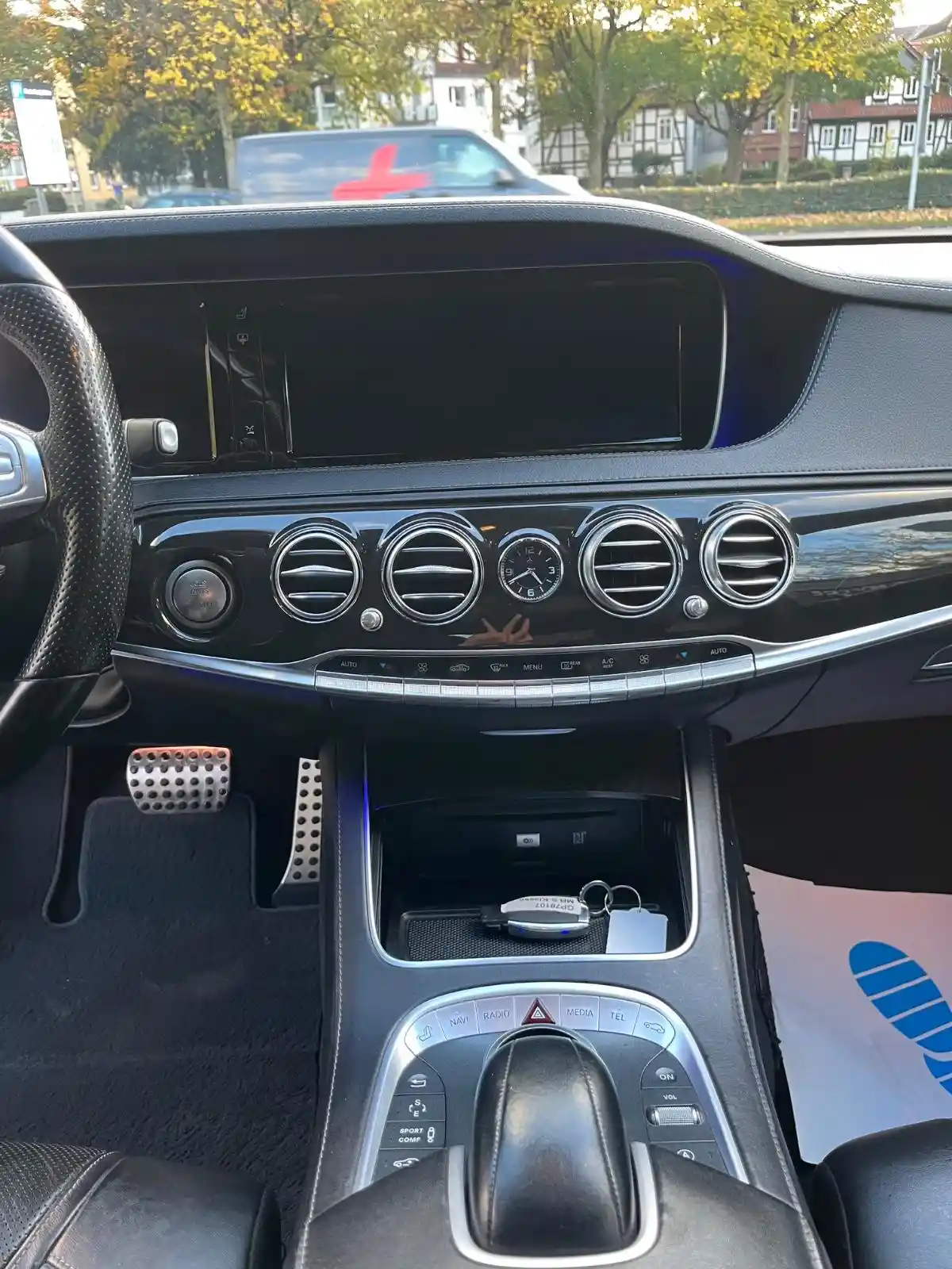 Mercedes-Benz S 400
