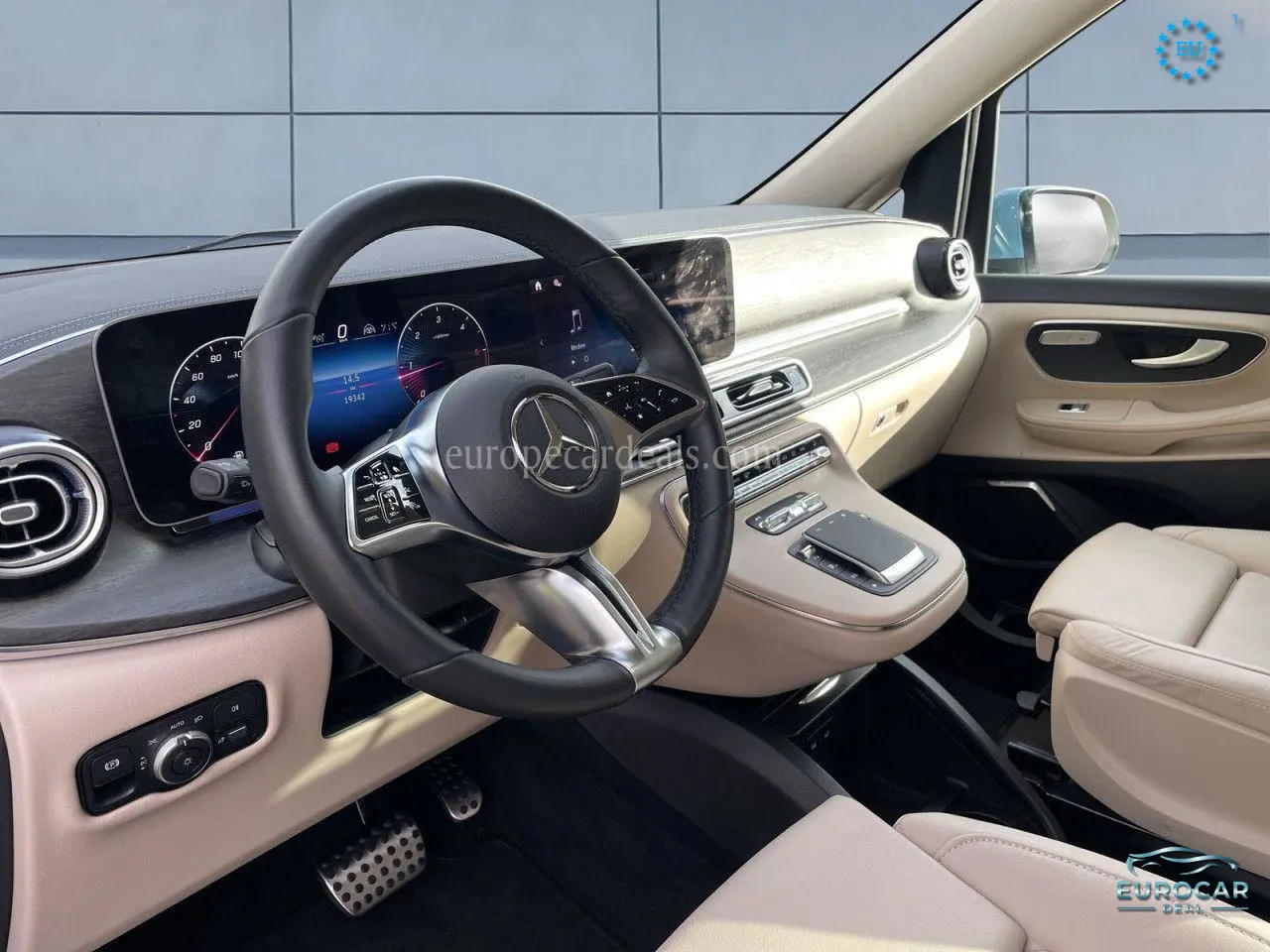 Mercedes-Benz V 250