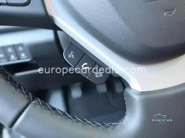 Suzuki (SX4) S-Cross