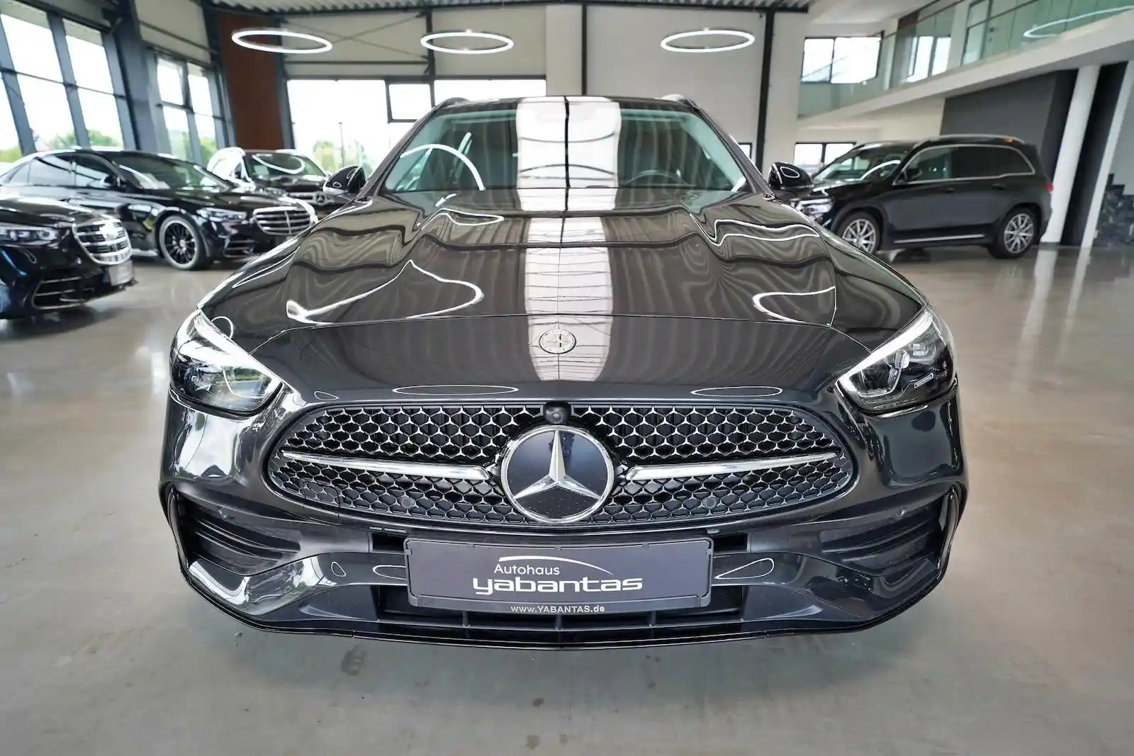 Mercedes-Benz C 220