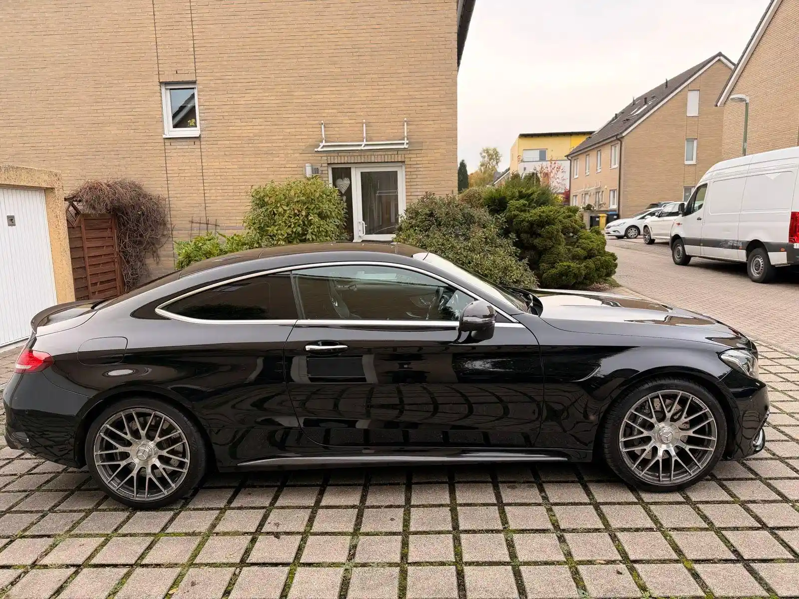 Mercedes-Benz C 63 AMG