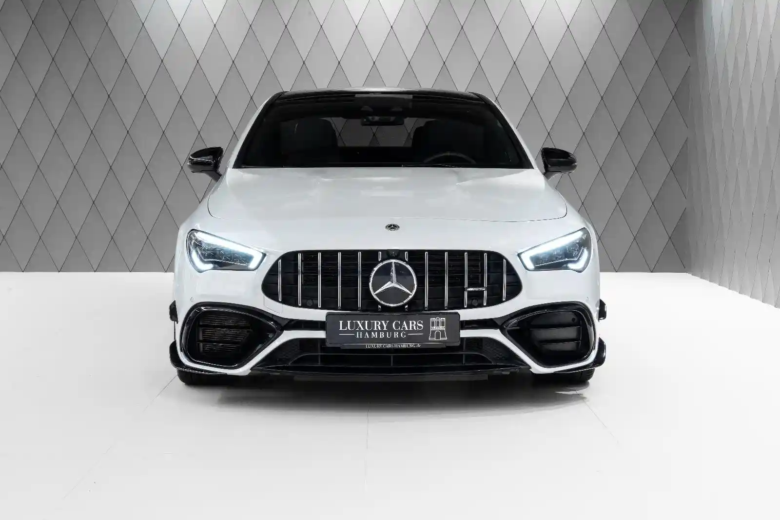 Mercedes-Benz CLA 45 AMG