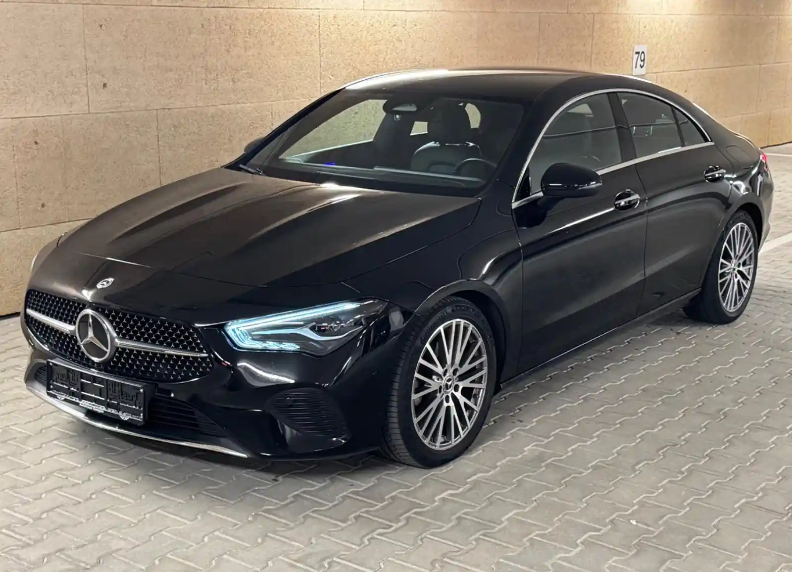 Mercedes-Benz CLA 180